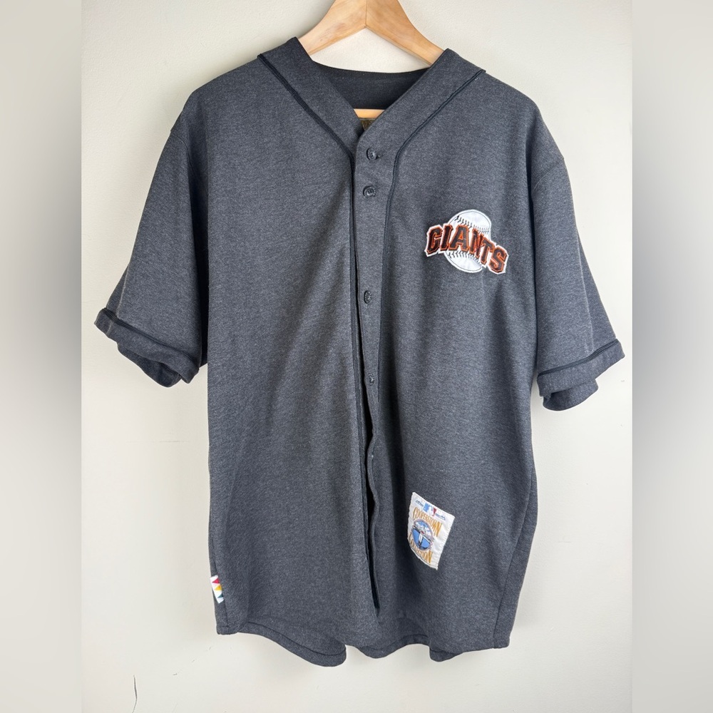 VTG Cooperstown Collection Gray Button Up Jersey Style Shirt SF Giants Size Med.